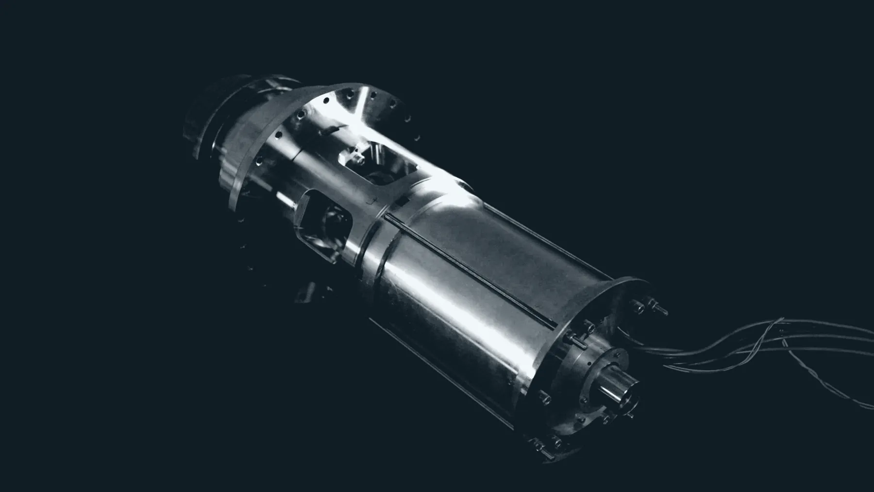 High-Speed-Generator mit Anschlusskabeln